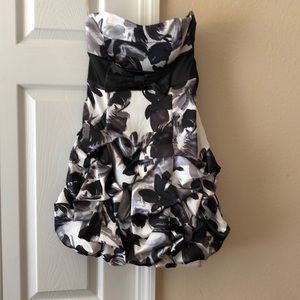 Cute floral strapless dress juniors size 5